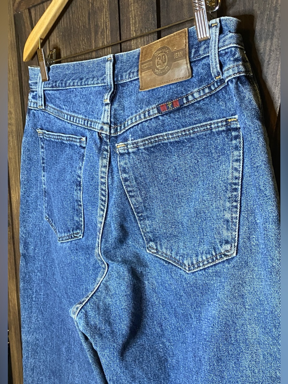 Wrangler Relaxed Fit Blue Denim Jeans